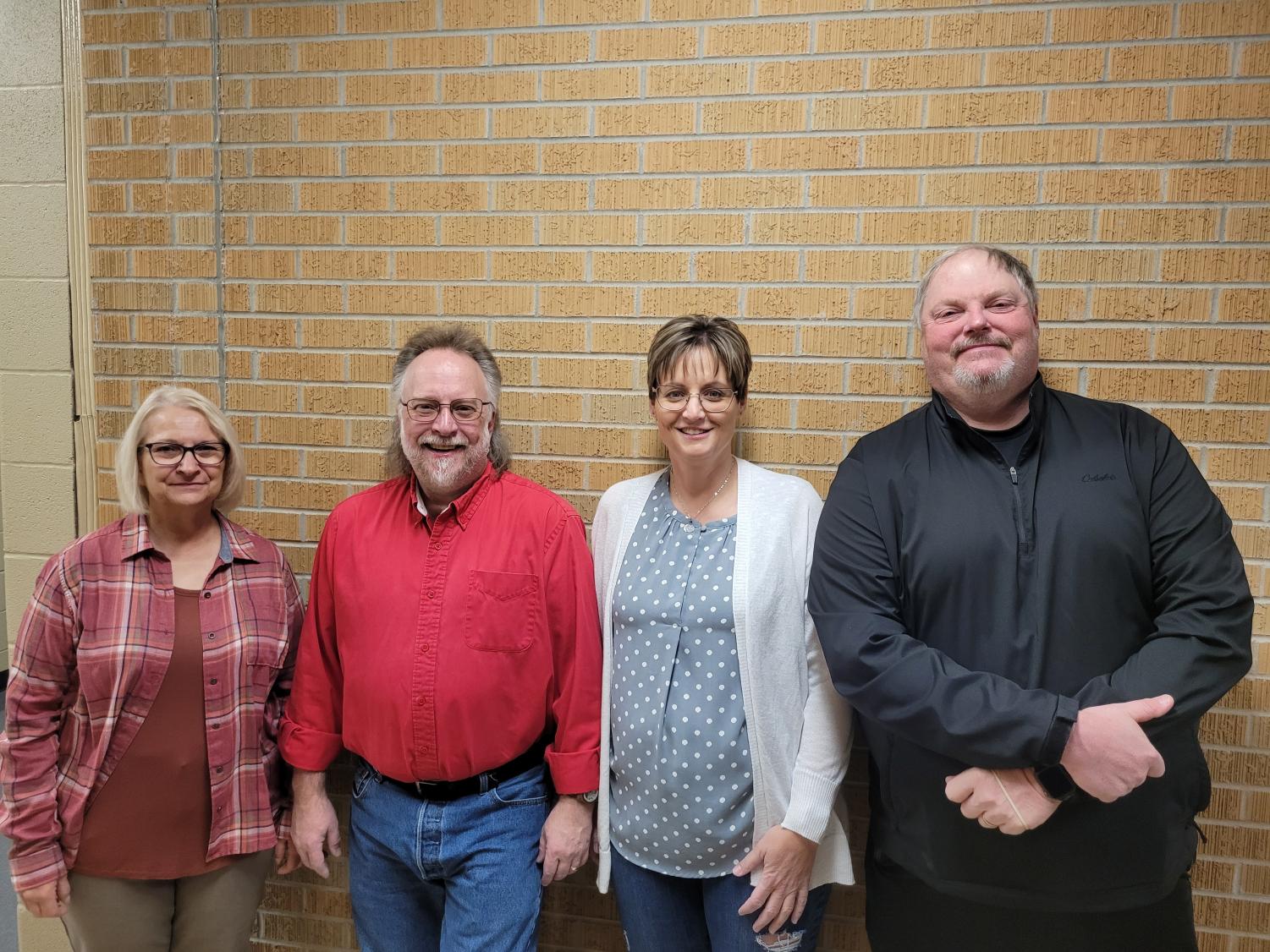 Kingsbury recognizes some of LHS’s experienced teachers – Tribe Times